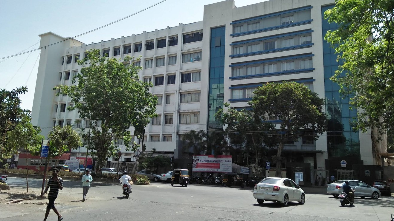 Entertainment District